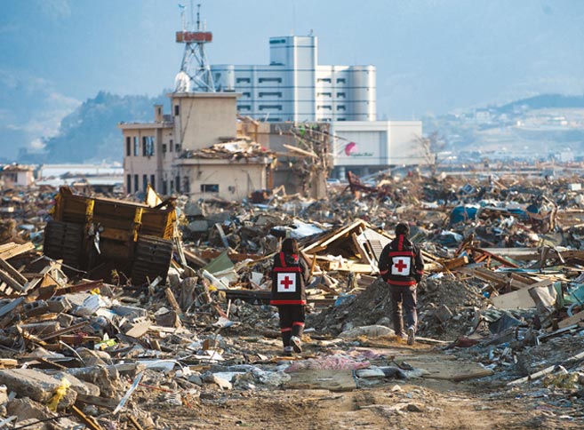 이웃 나라의 아픔에 함께하다